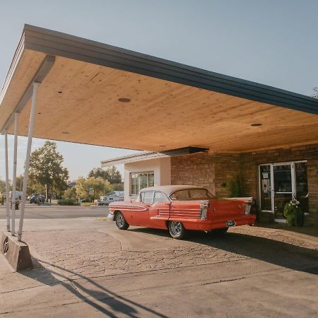 Sapphire Motel Midtown بوزيمان، مونتانا المظهر الخارجي الصورة