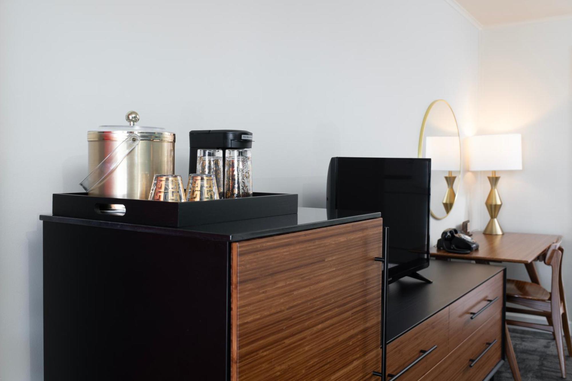 Sapphire Motel Midtown بوزيمان، مونتانا المظهر الخارجي الصورة
